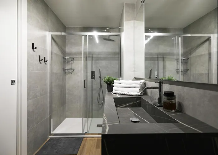 Moderno Centro Milano, Metro Loreto Appartamento